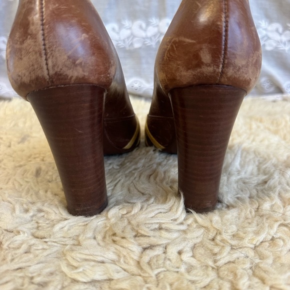 Vintage Aldo Leather Heels with Yellow Cross Straps - Picture 4 of 6